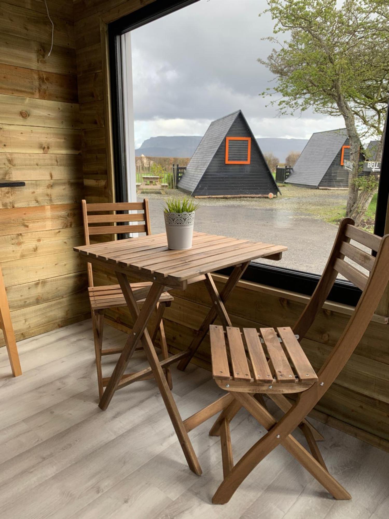 Carrowmena School House & Glamping Hotel Limavady Ngoại thất bức ảnh